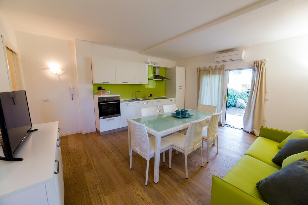 Residenze Dei Fiori Villa Porto Rotondo Exterior photo