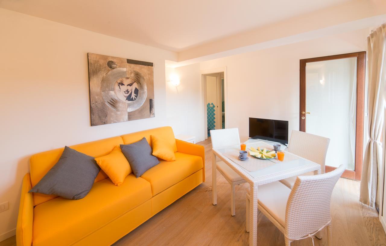 Residenze Dei Fiori Villa Porto Rotondo Exterior photo